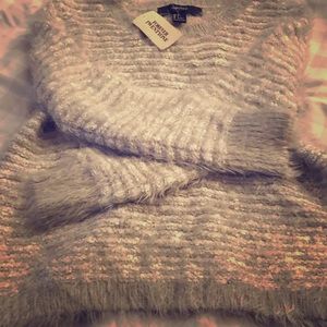 Forever 21 New grey fluffy sweater size small.
